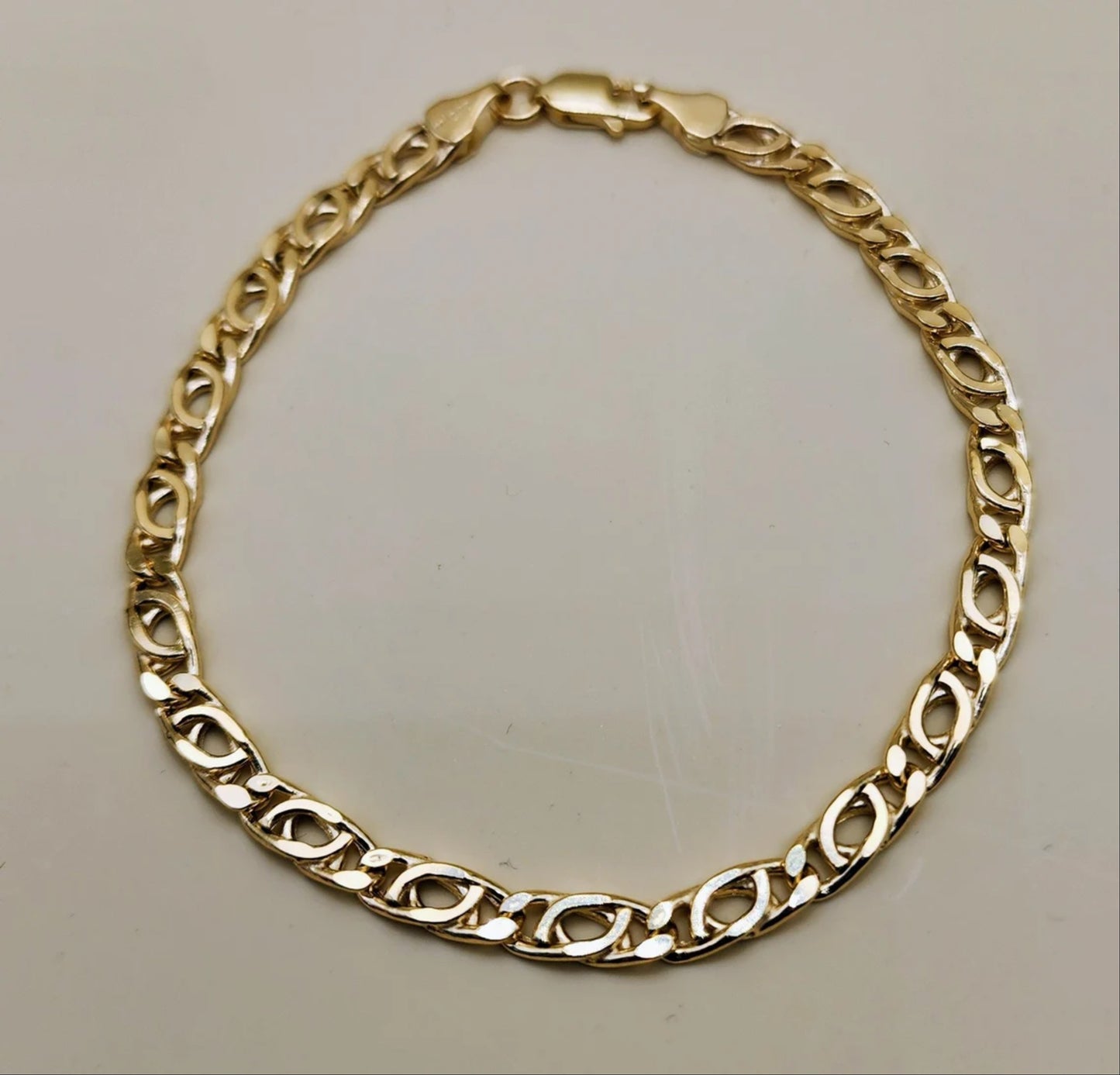 14k Gold Double Curb Flat Link bracelet