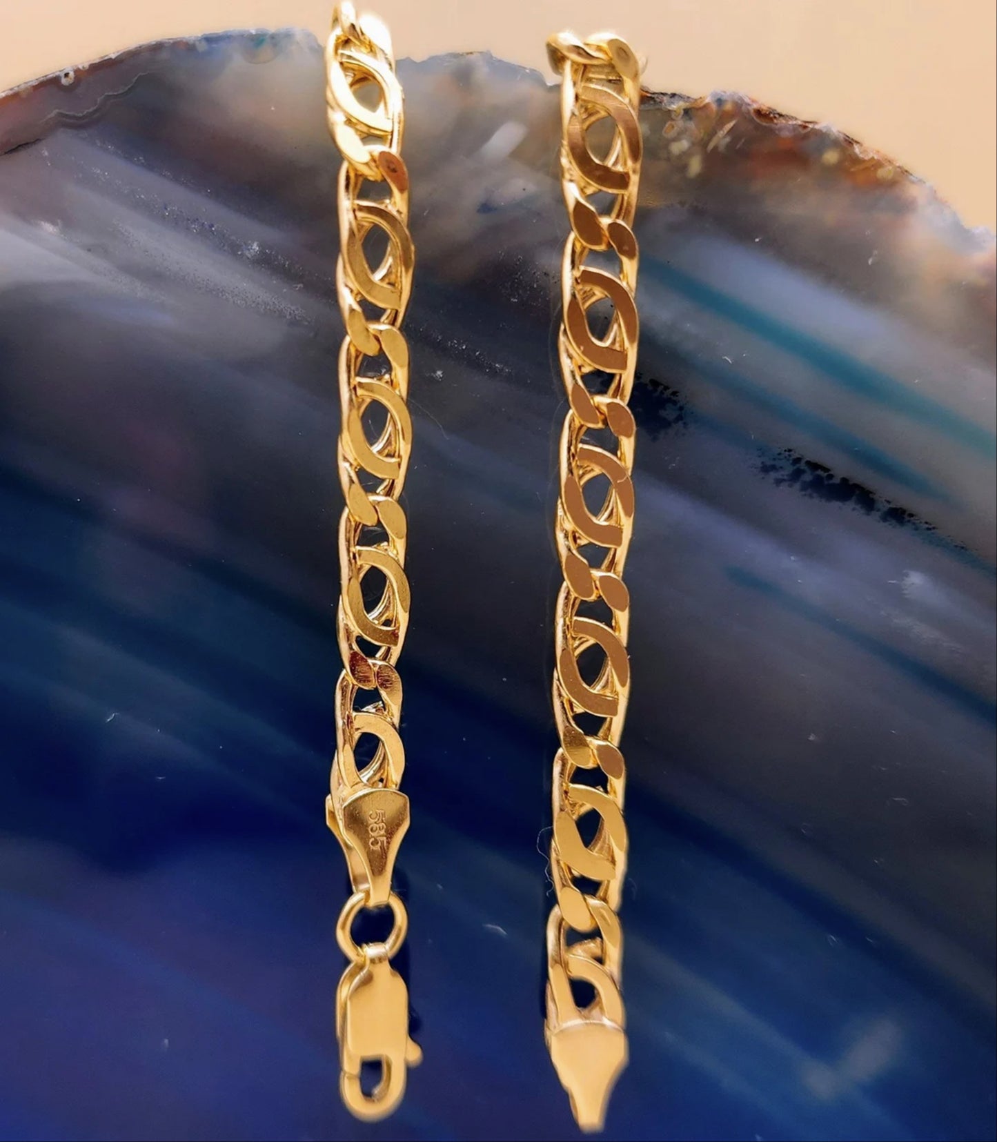 14k Gold Double Curb Flat Link bracelet
