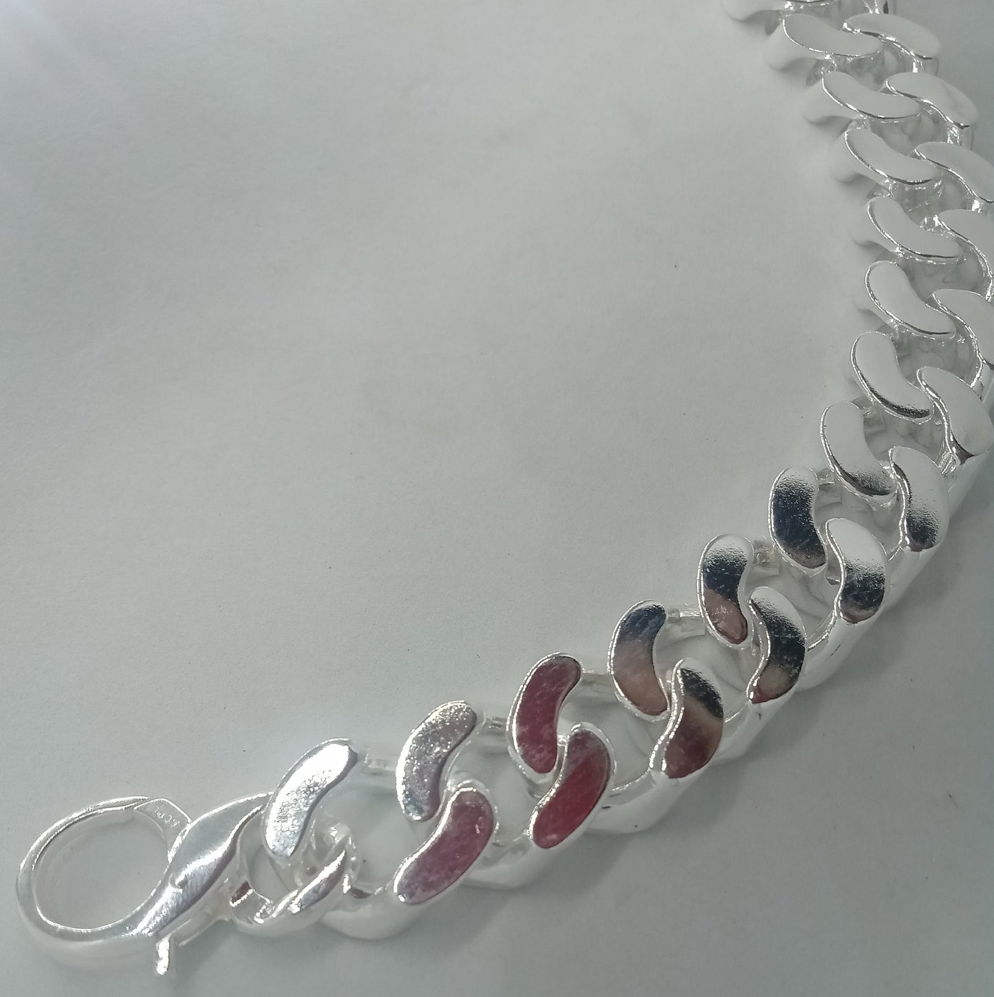 curb-link-bracelet-gift-for-him