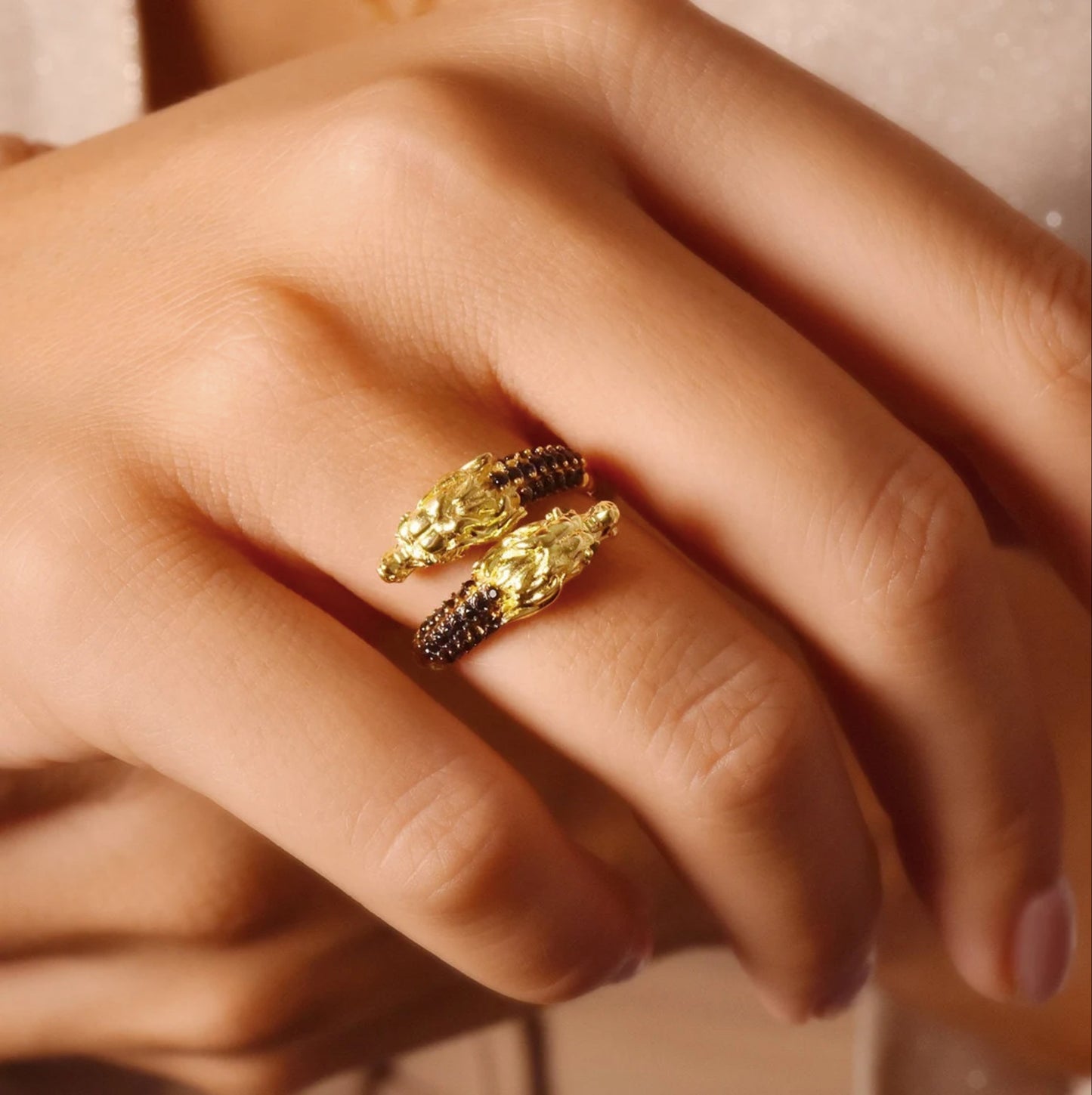 Dragon Men Ring 18k Gold