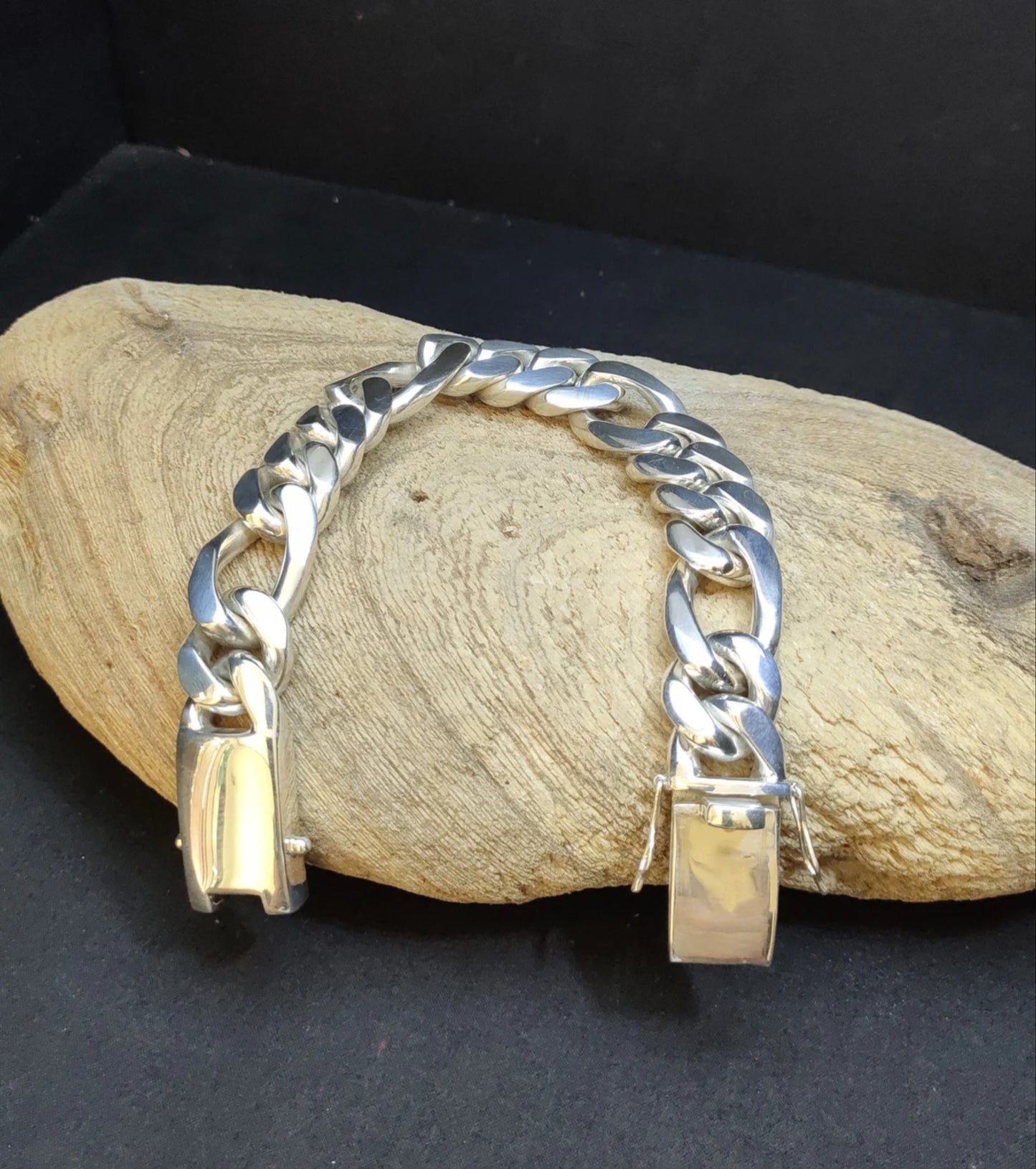 Most Handsome Men Bracelet 20mm