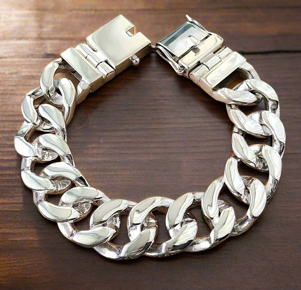 heavy -chunky -link-bracelet-men