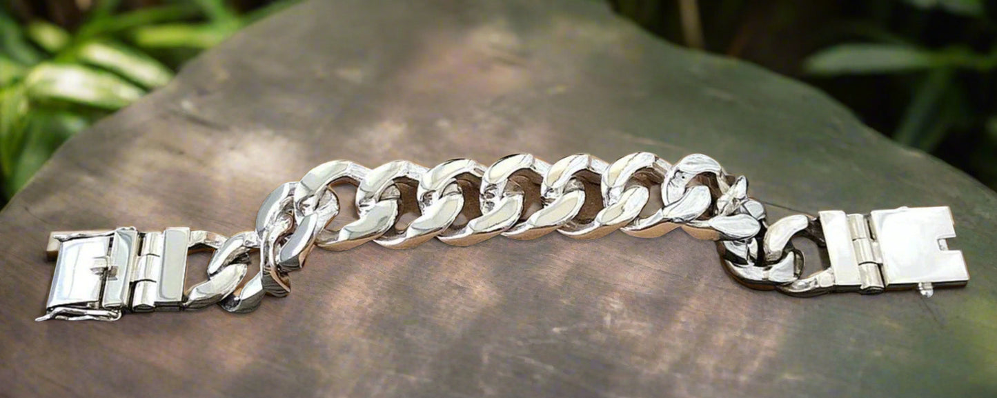 chunky-heavy-bracelet-men