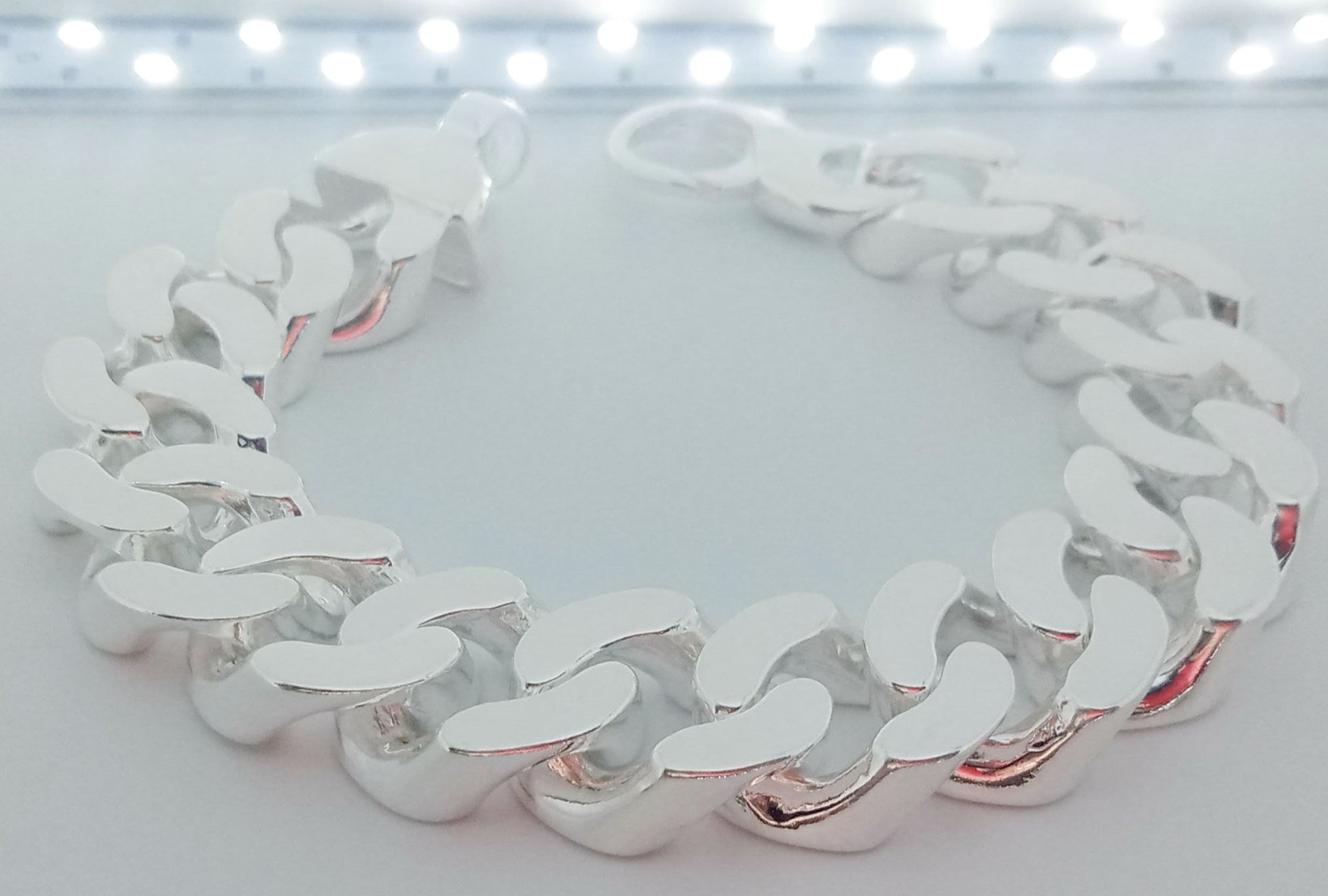 heavy-bracelet-men