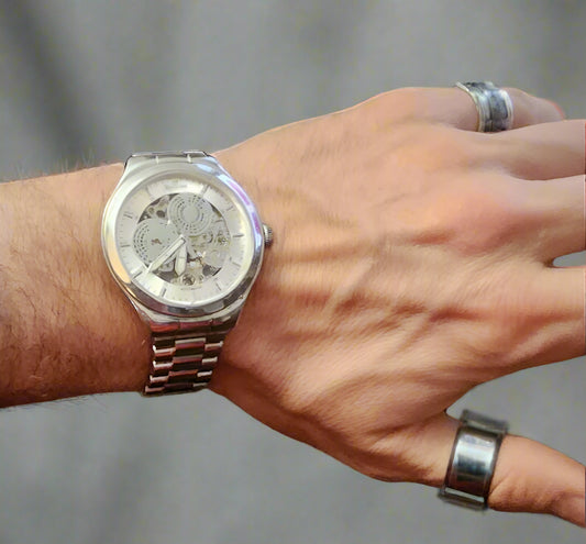 Men's Skeleton Mechanical Watch – Classic Meets Contemporary