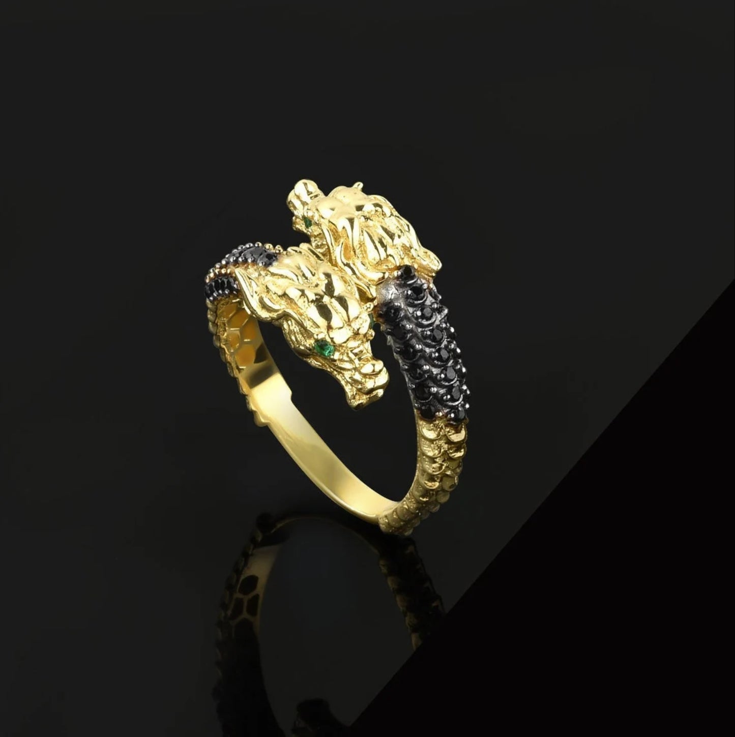 Dragon Men Ring 18k Gold