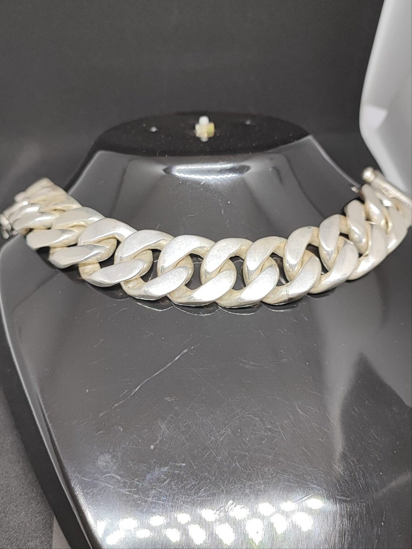 Cuban Link Chain x 25 mm Wide - Huge, Heavy Mens Design