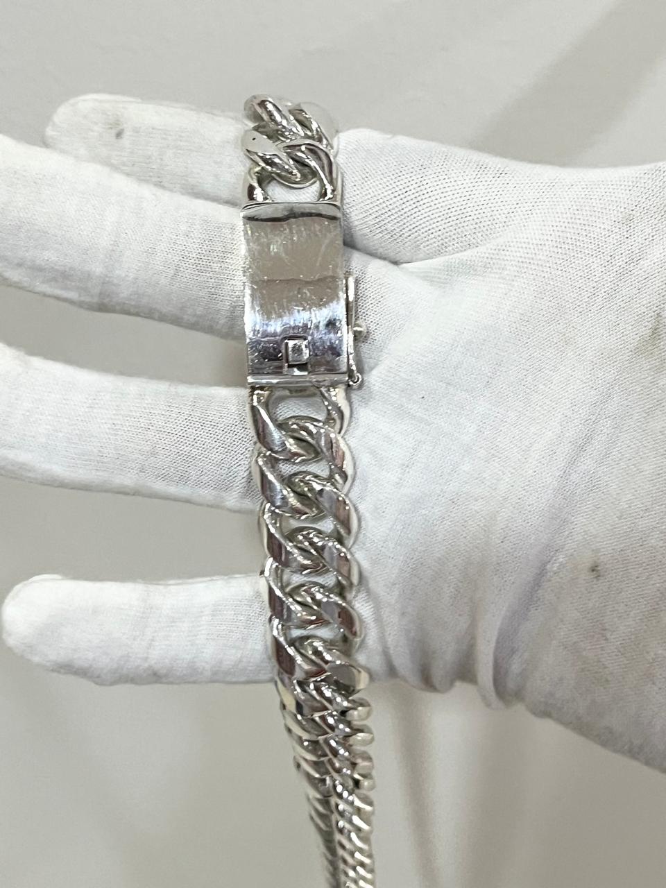 25 mm curb link Necklace