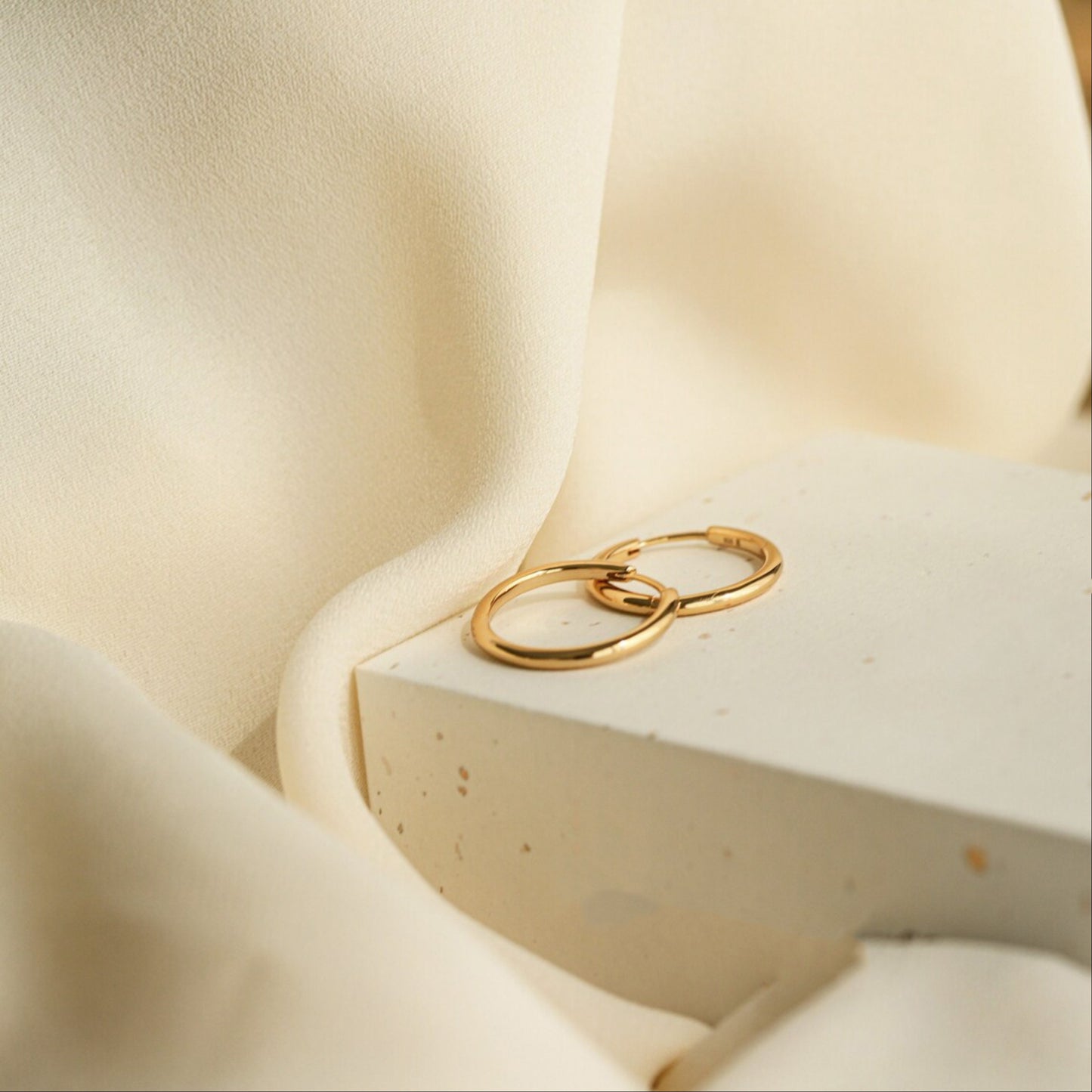18k Gold Hoop Earrings Men