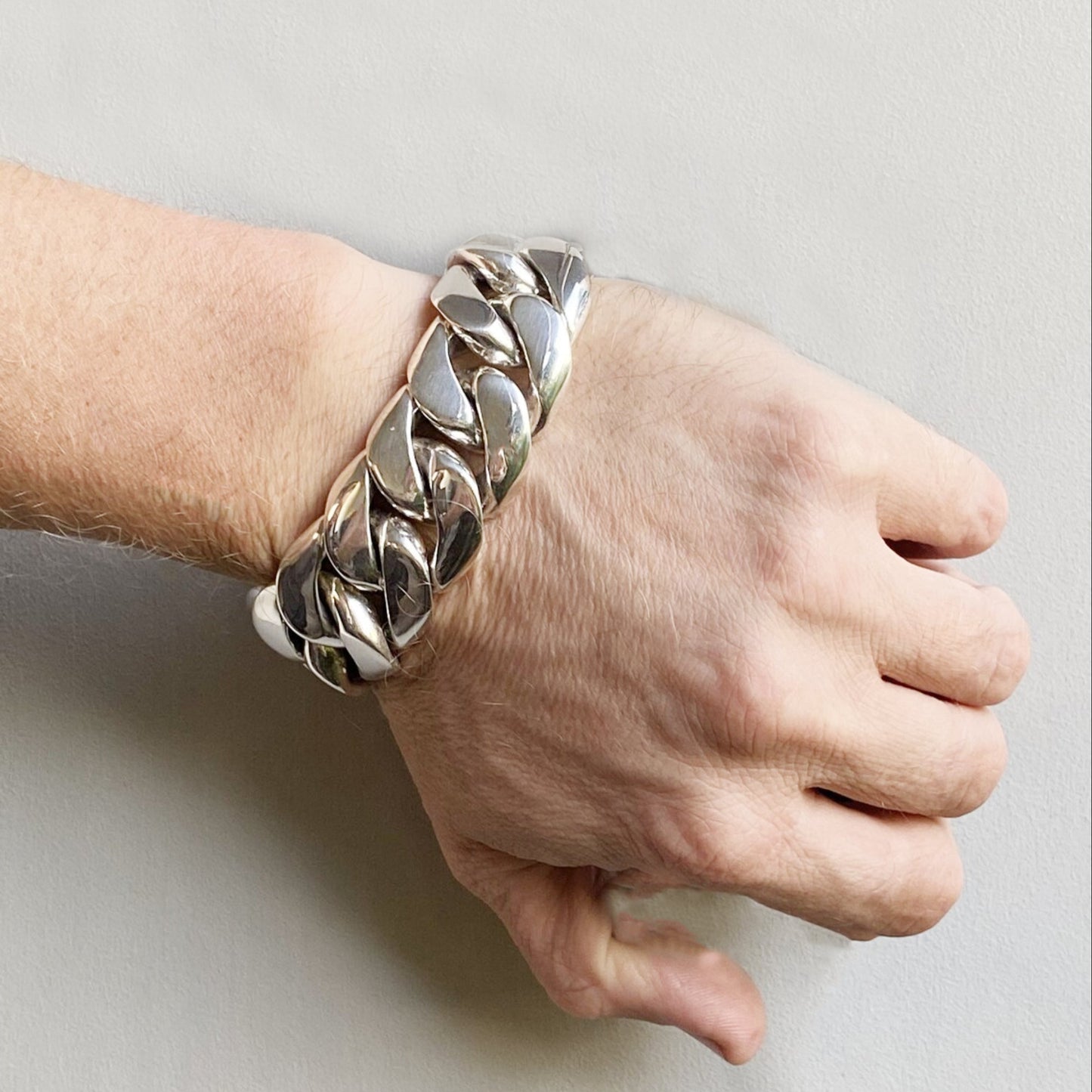 Heavy Chunky bracelet - Chunky men's sterling silver Cuban bracelet with thick Miami link design"
"Heavy-duty 925 sterling silver bracelet with double-locking clasp