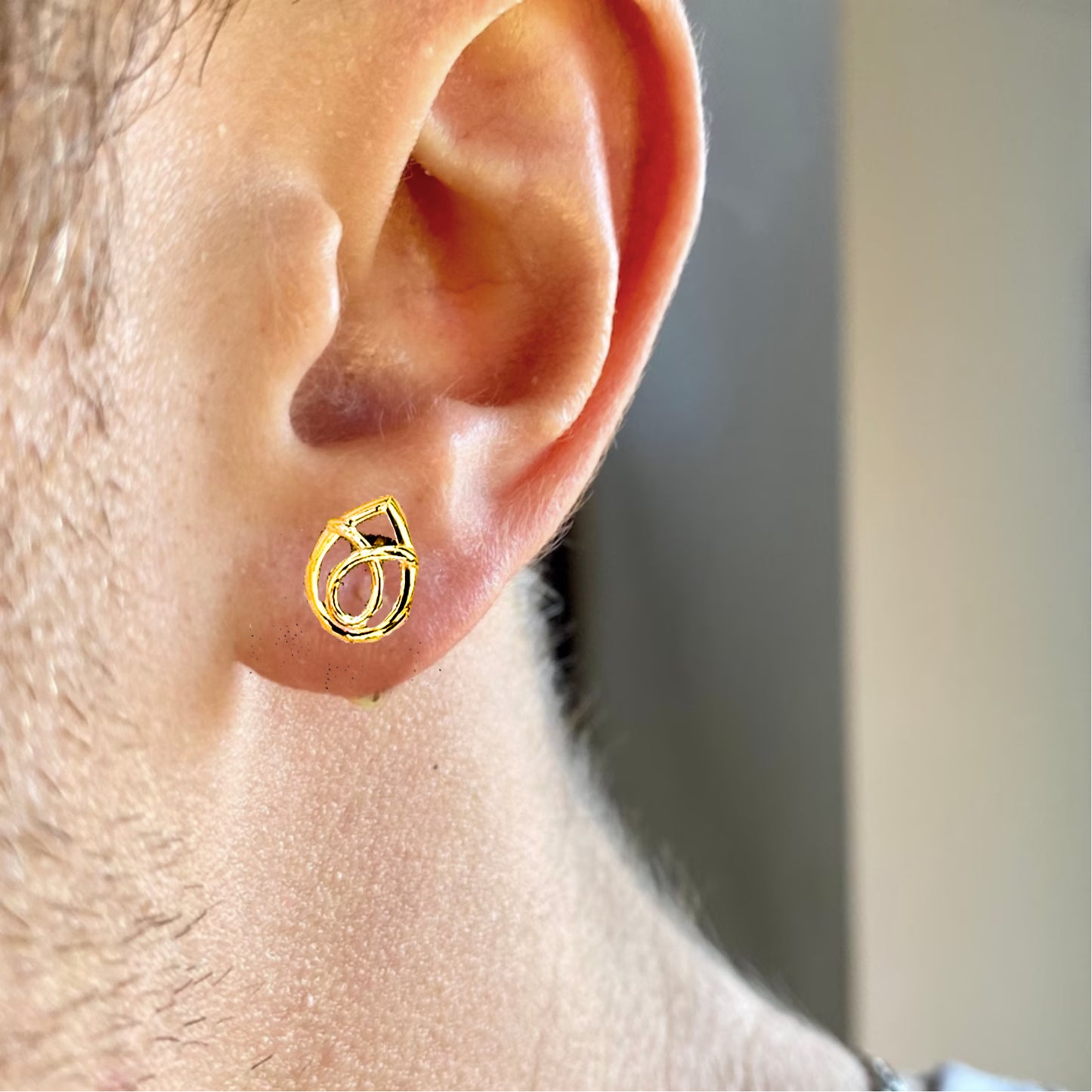 Ohrringe aus 18 Karat Massivgold, Ohrstecker aus 18 Karat Massivgold