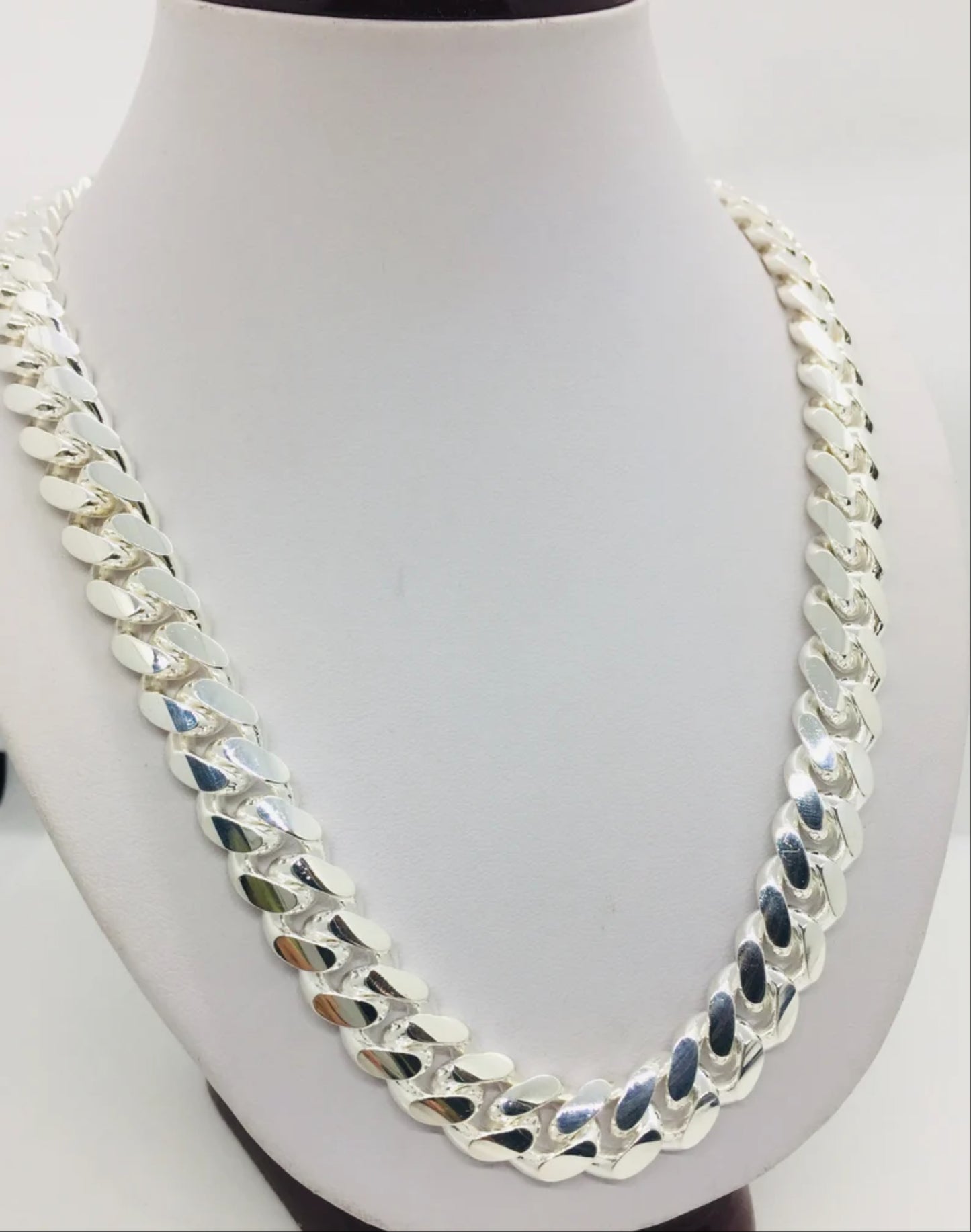 Huge Mens Necklace x 15mm Wide - Cuban Link