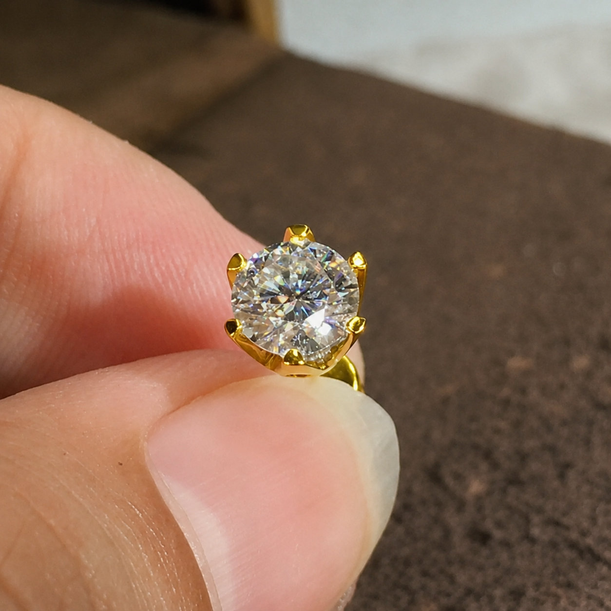 14K diamond gold stud earring Men's