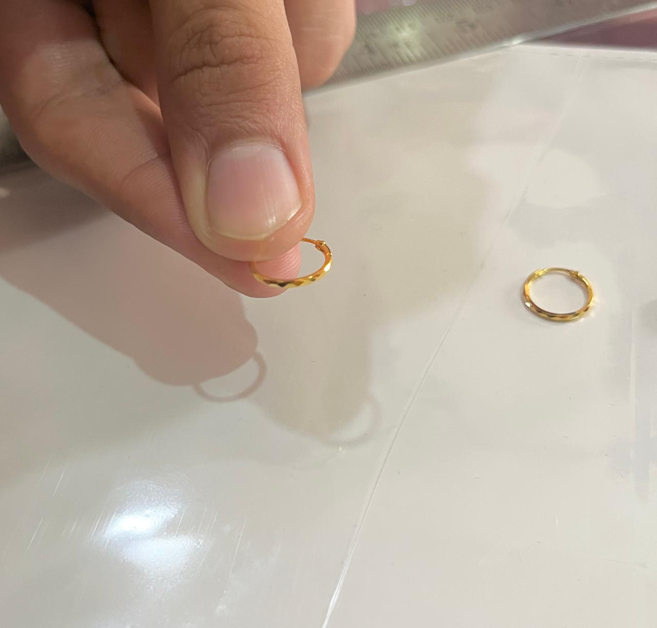 18k Gold Diamond Cut Hoop's Men's