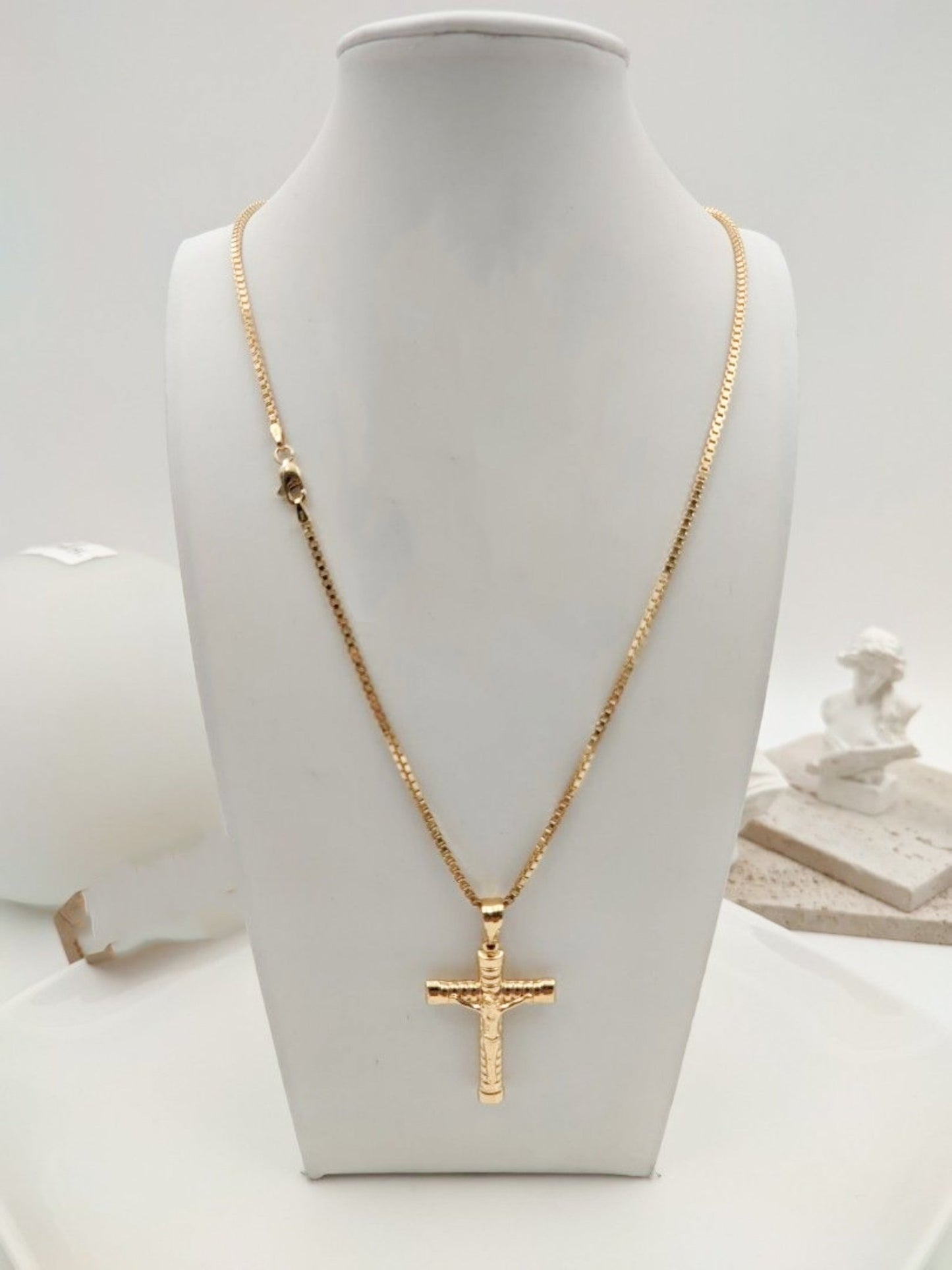 18k Gold Necklace Cross - CUBAN