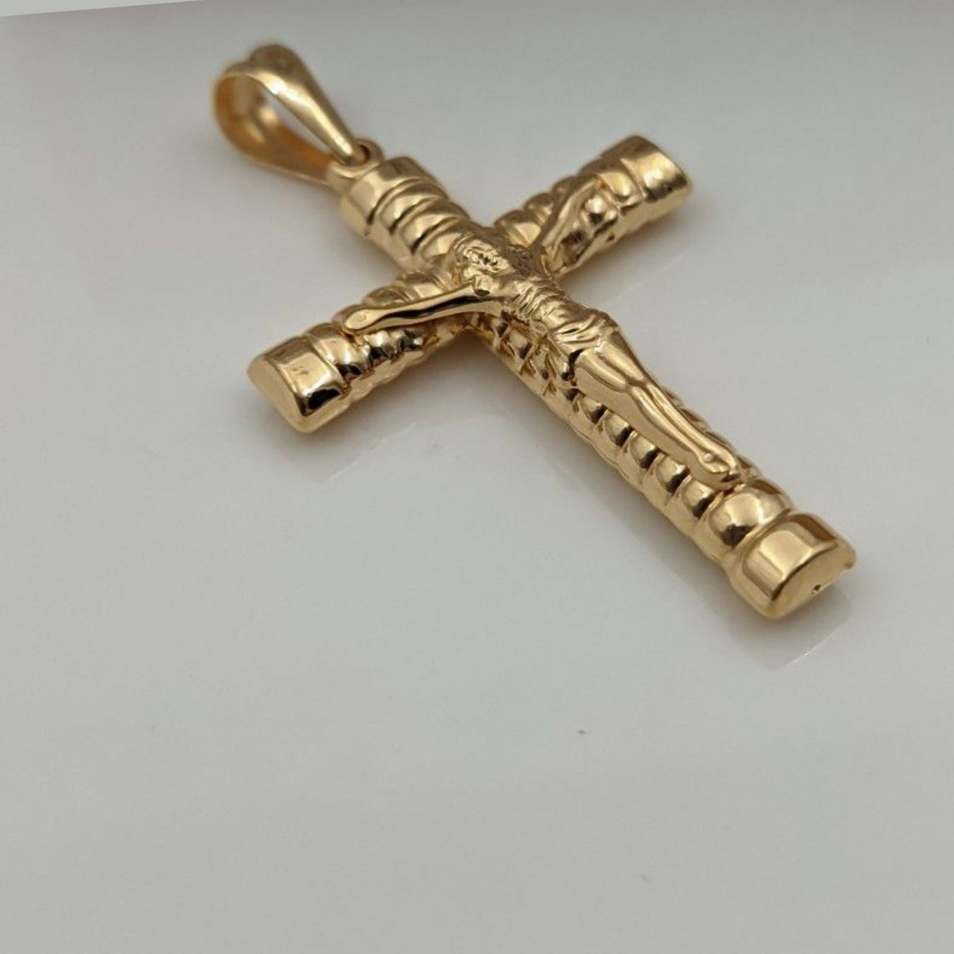 18k Gold Necklace Cross - CUBAN