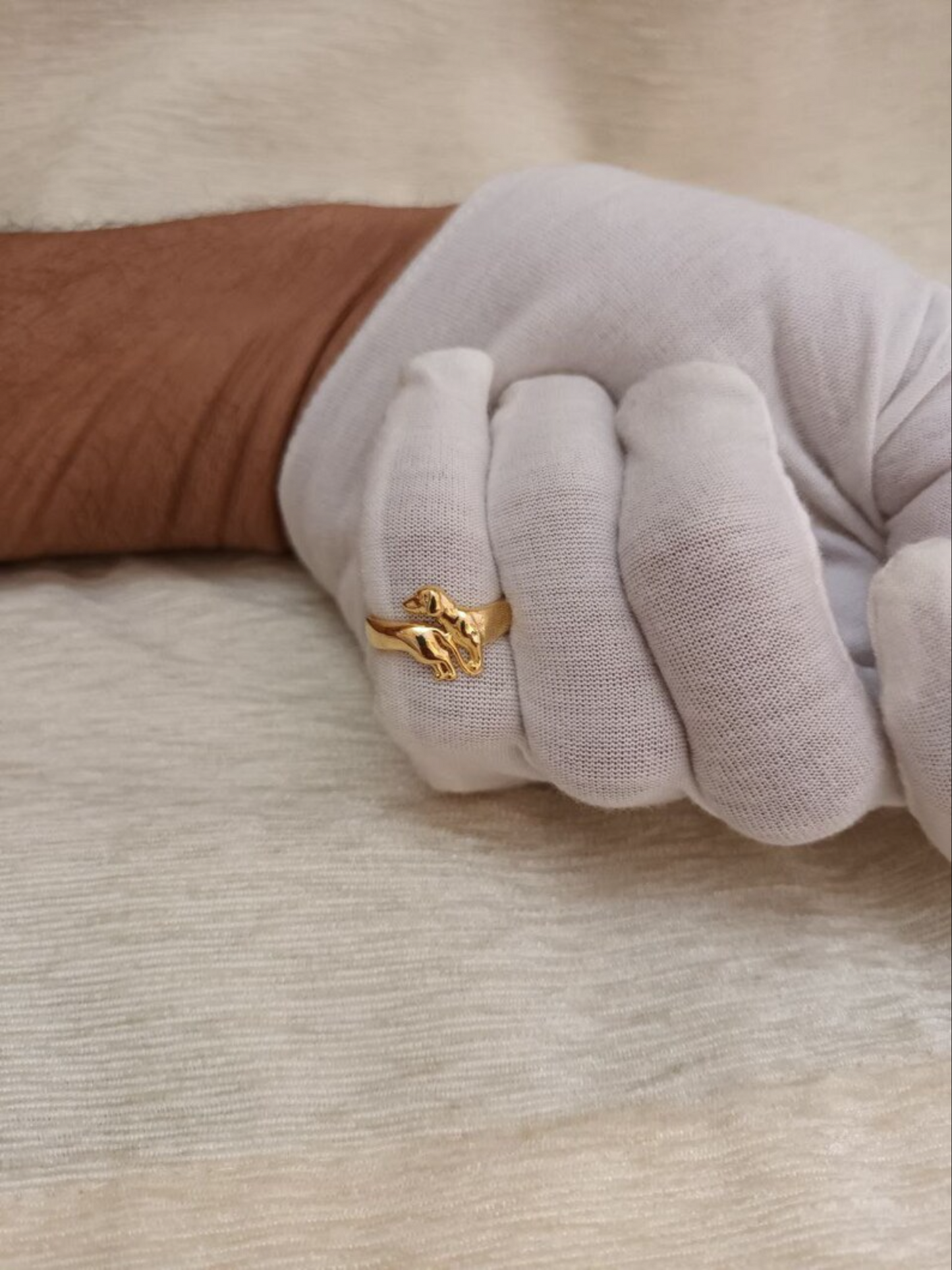 18k gold DACHSHUND RING, 14k gold Dachshund Dog Ring