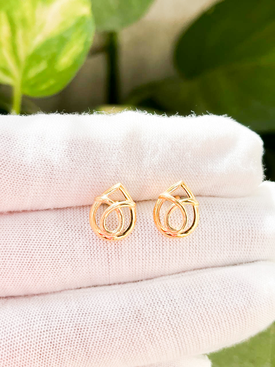 18k solid gold earrings, 18K solid gold studs