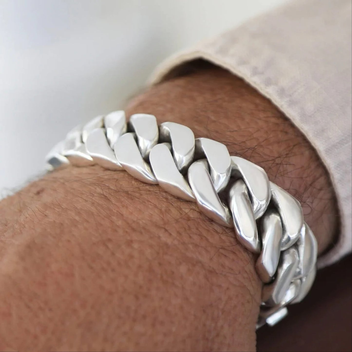 Schweres kubanisches Panzerkettenarmband für Herren, 22,9 cm, 120 g