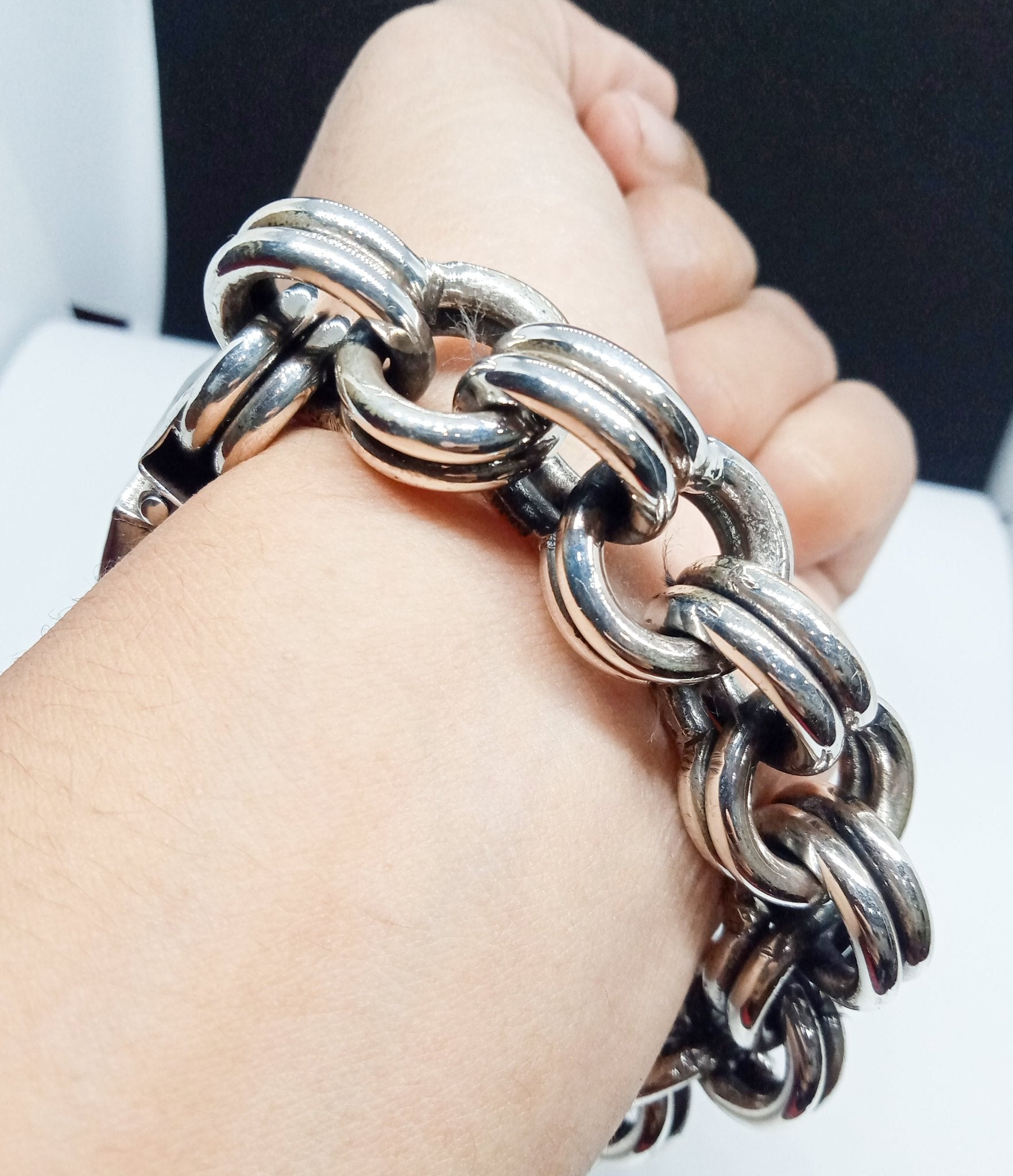 925 Men Sterling Silver Thick and heavy garibaldi chain link bracelet. - CUBAN