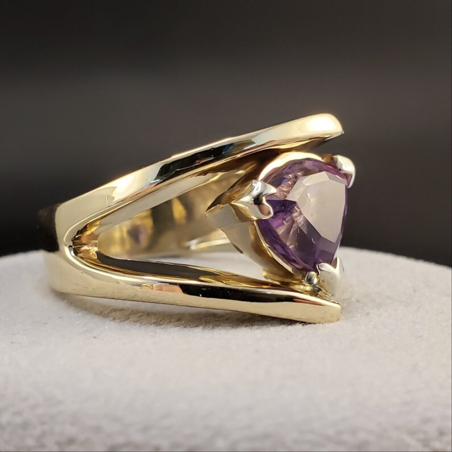 Amethyst Rings, Vintage 14k Amethyst Rings, Custom 14k Two Tone Amethyst Ring 7