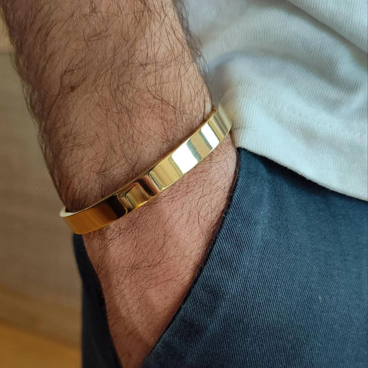 gold-cuff-bracelet
