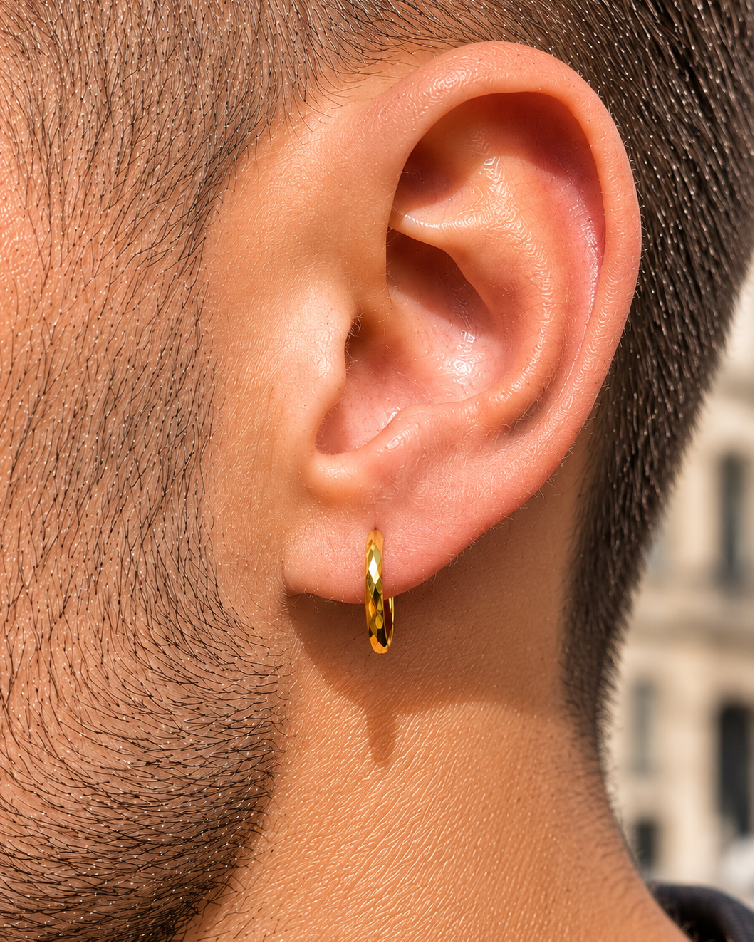 18k Gold Diamond Cut Hoop Earrings