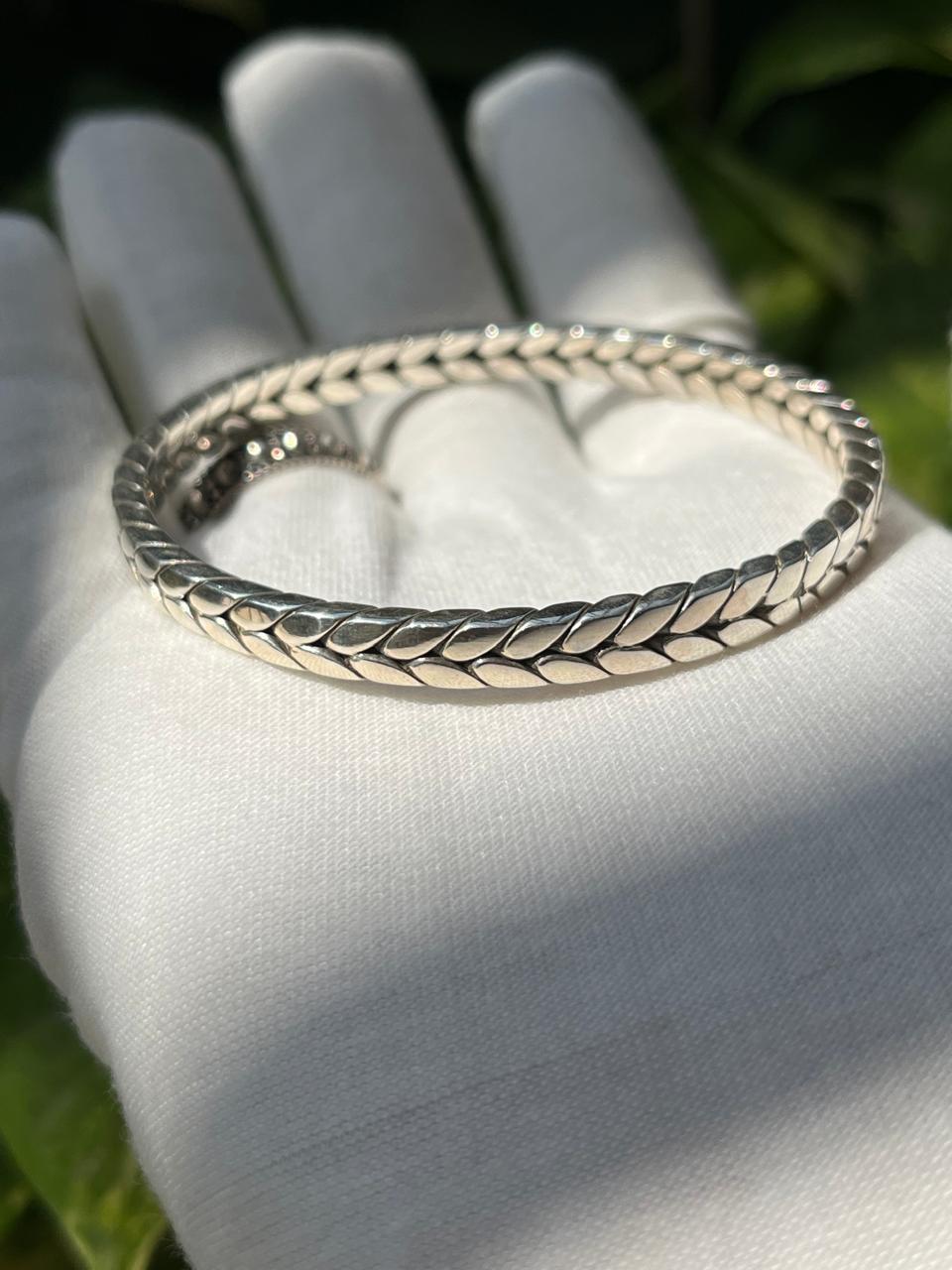 Sterling Silver Fully Solid bangle bracelet