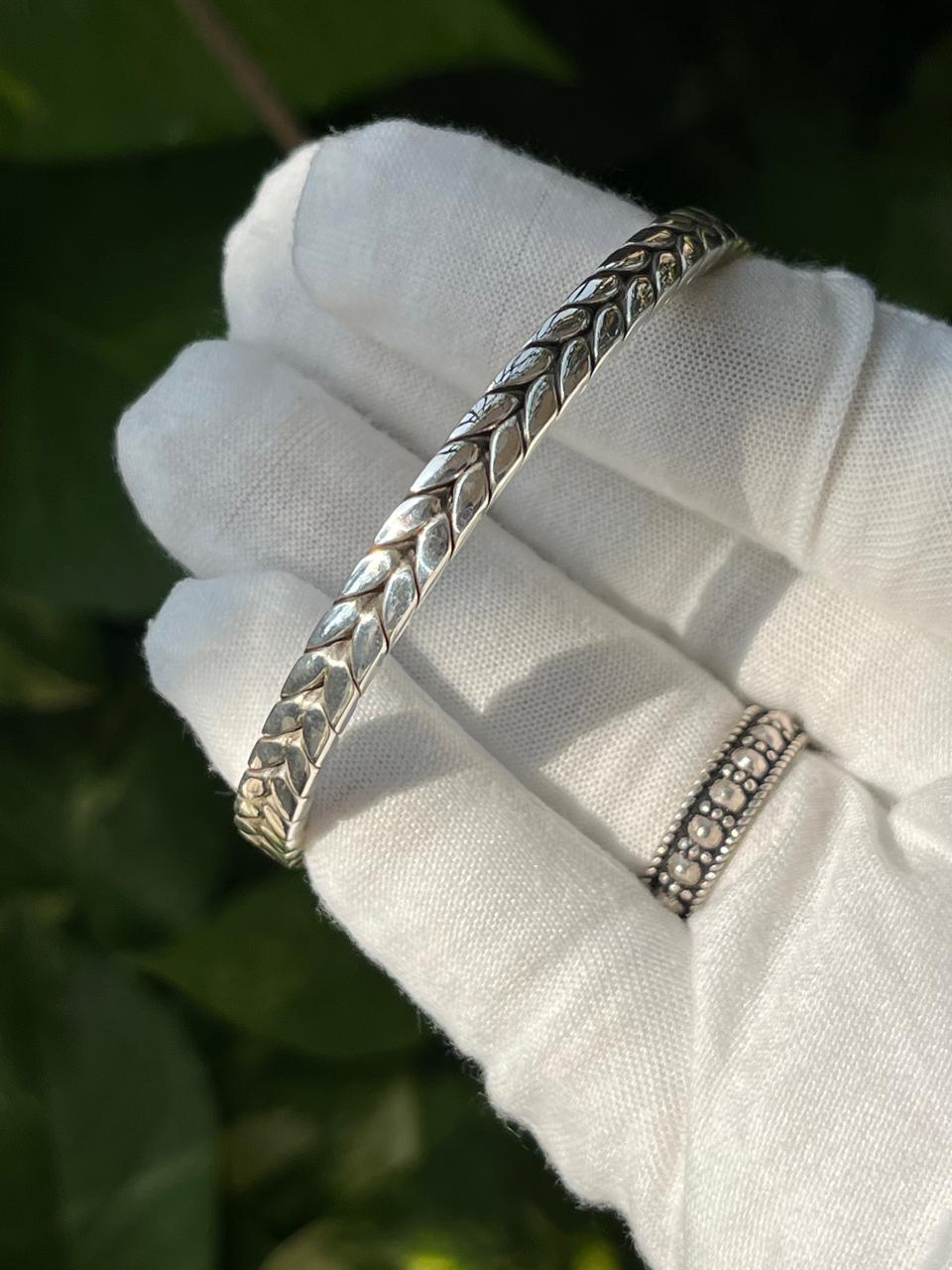 Sterling Silver Fully Solid bangle bracelet