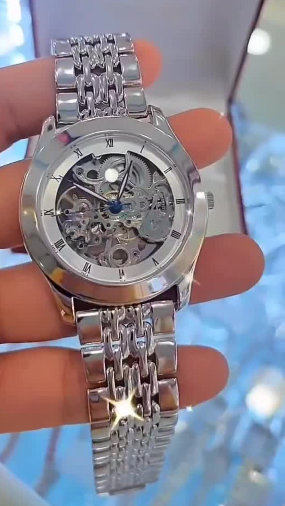 MENS SILVER WATCH