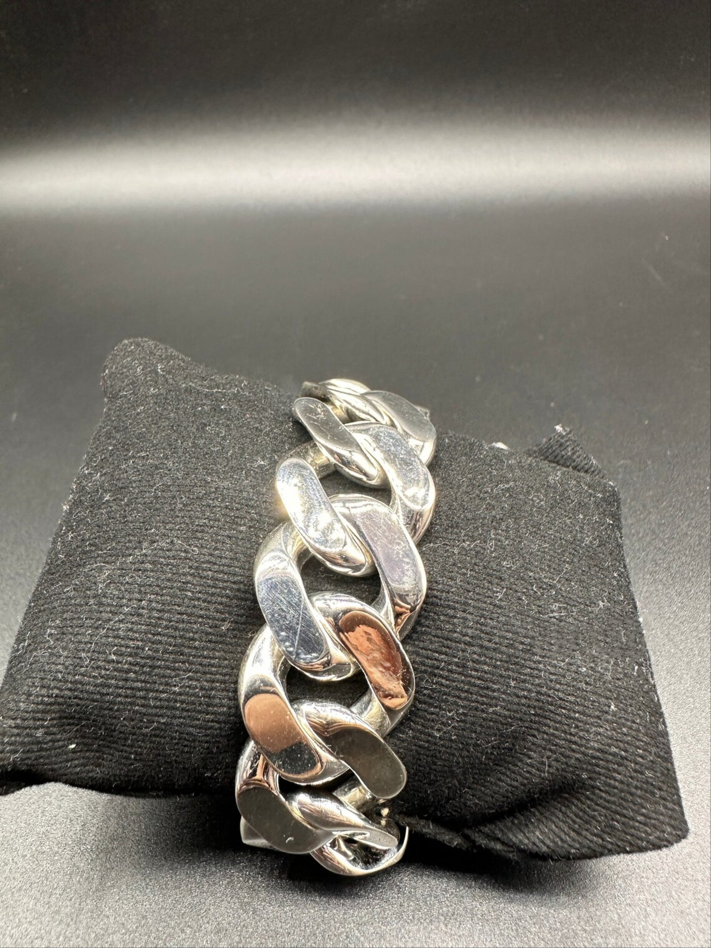Heavy Curb Link Box Clasp Bracelet 20mm