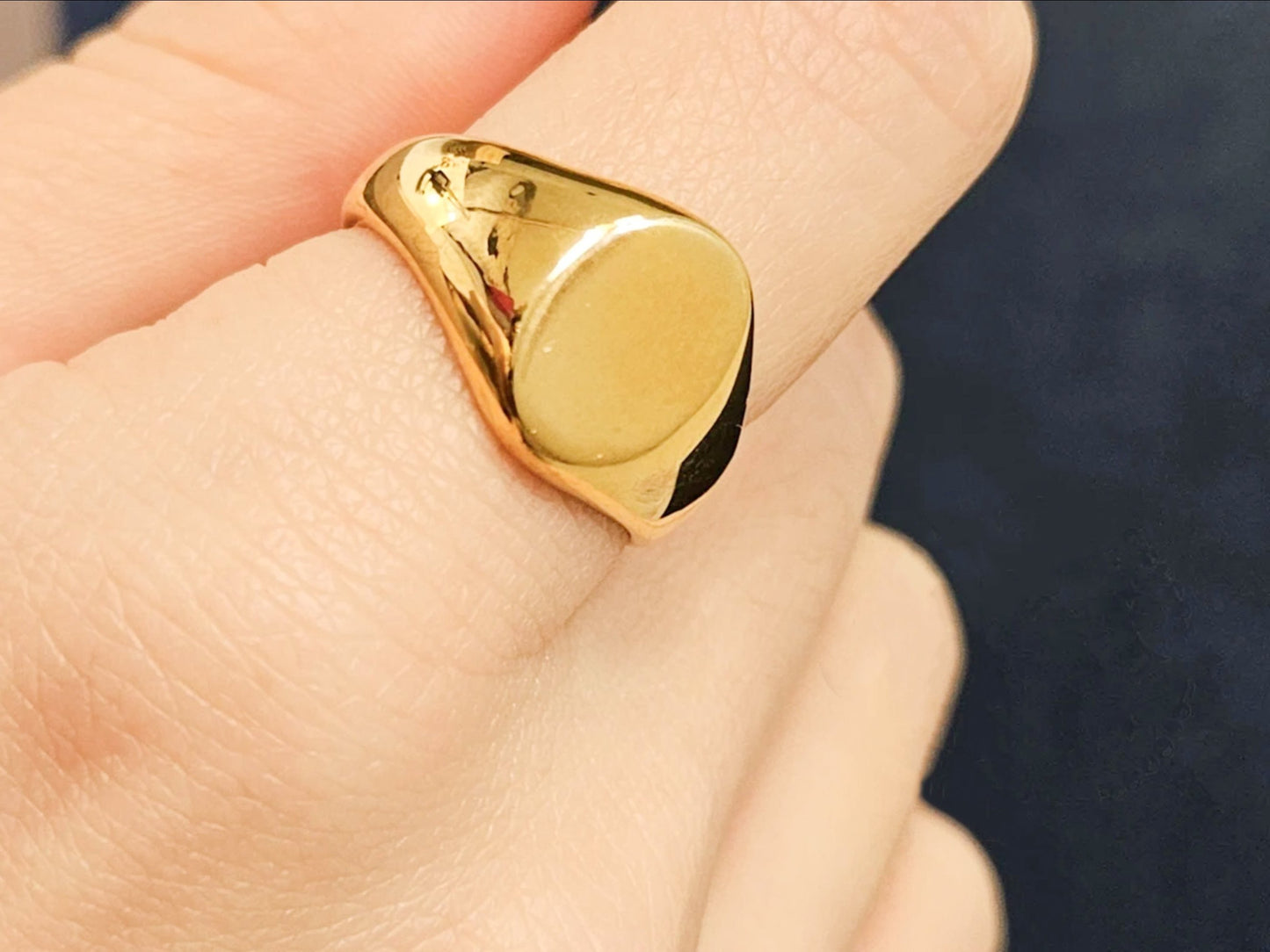 18k Yellow Gold Oval Signet Ring, SOLID ,Women's Ring , Personalize with Initial Monogram Engraving, Pinky Ring