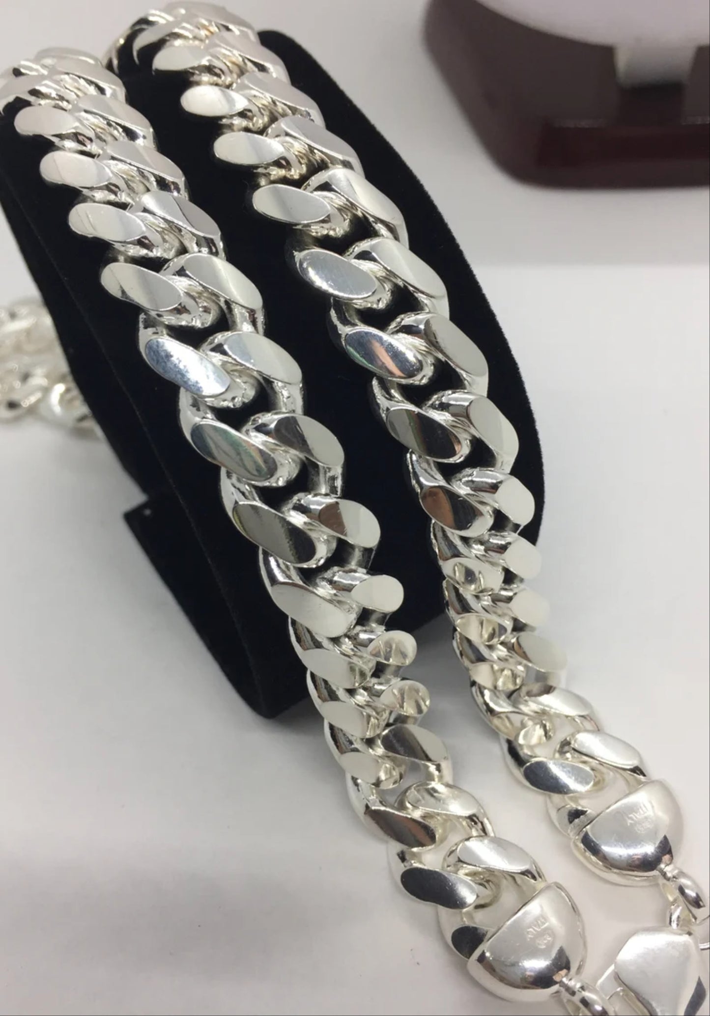 Silver cuban link chain