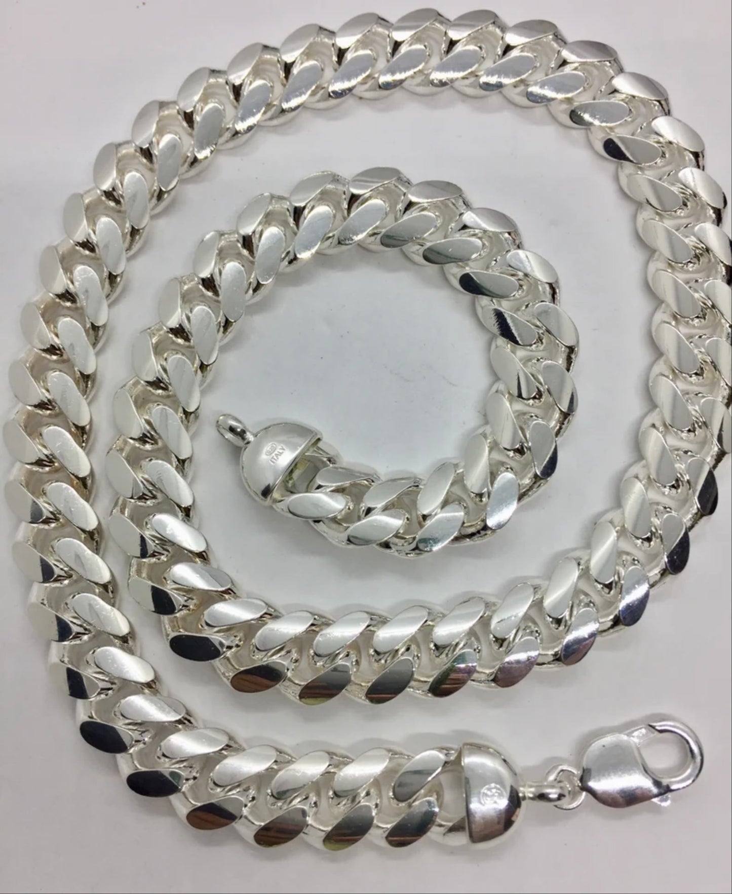 Silver cuban link chain