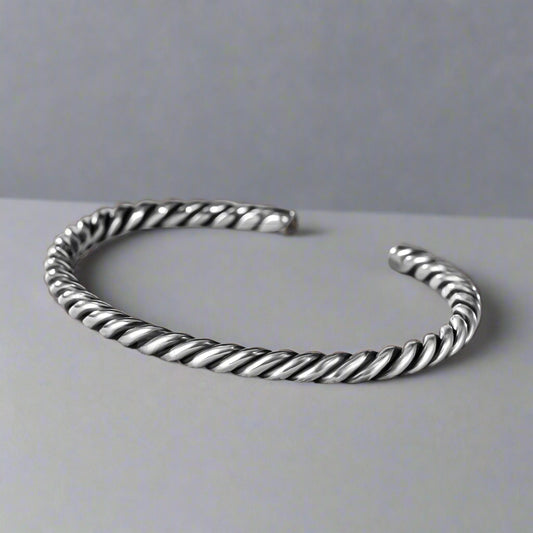 twisted-wire-925-silver-cuff-bracelet.